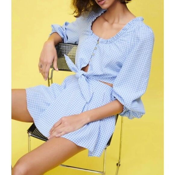 Zara Blue Gingnam Crop Top button
Down Balloon Sleeve and bottoms size M - Picture 11 of 13